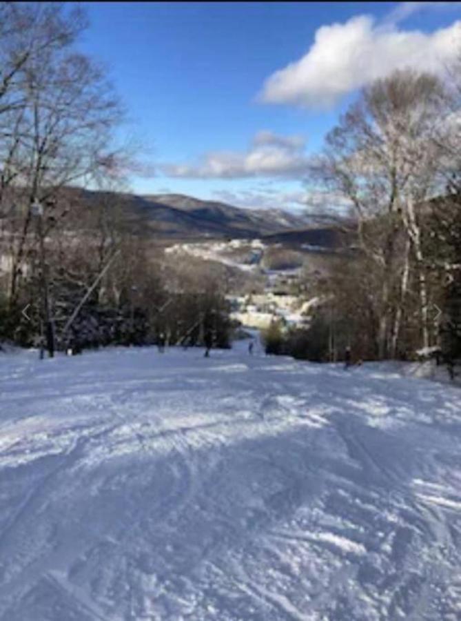 Disney Magic At Jiminy Mountain Hancock Esterno foto